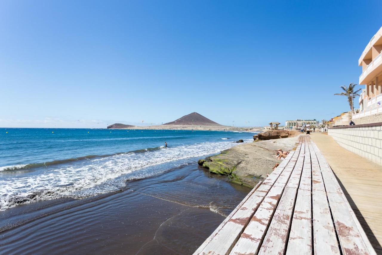 Home2Book Beachfront El Medano Exterior foto